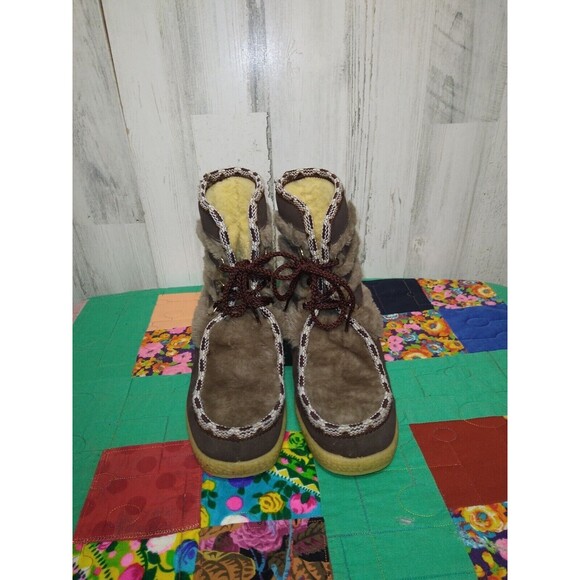 Vintage CASUAL COMFORT Faux Sherpa Lined Trimmed Boots Size 9 - Picture 7 of 11